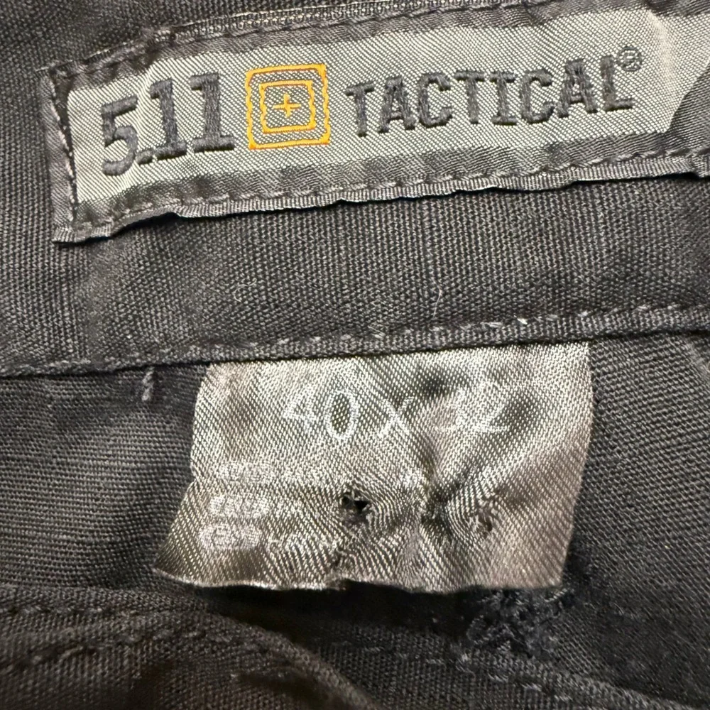 5.11 Tactical Men's Black double knee Cargo Pants Size 40x32 Workwear Outdoor